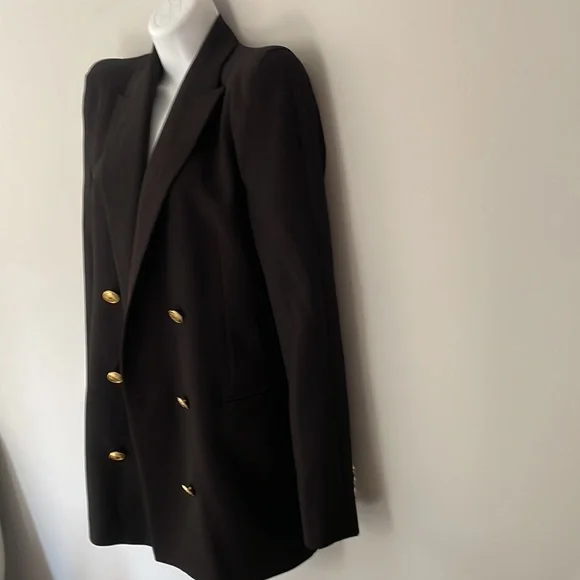 Zara Black Tailored Strong Shoulder Blazer with Gold Buttons - Picture 2 of 16